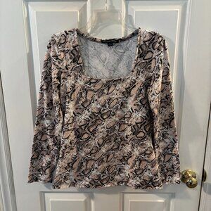 Boston Proper Women's Long Sleeve Snakeskin Print w/ Square Neckline Top ~ Lg.
